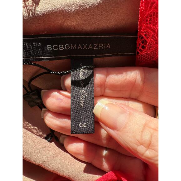 BCBGMAXAZRIA Raya Red Sleeveless Chevron Pleated Lace Dress 6 - Picture 9 of 16